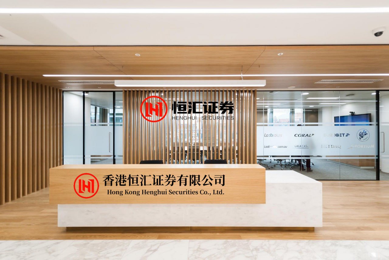 兴业策略 小米出超跑了？